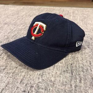 New Era 9Twenty Strapback Cap - MLB Minnesota Twins